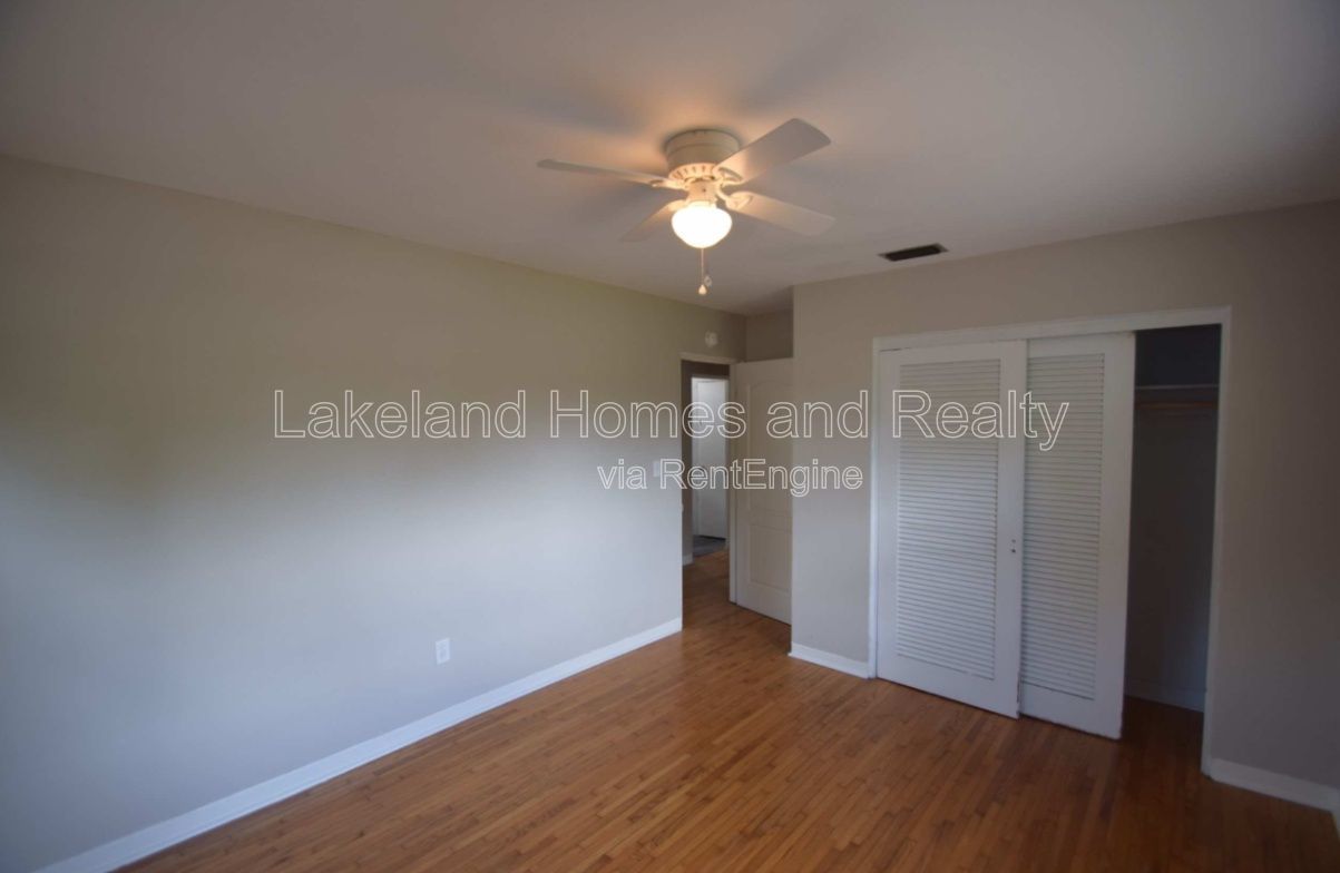 Charming 3-Bedroom Home with 1 Bath and 1335 Sq Ft of Comfort in Lake Wales! property image