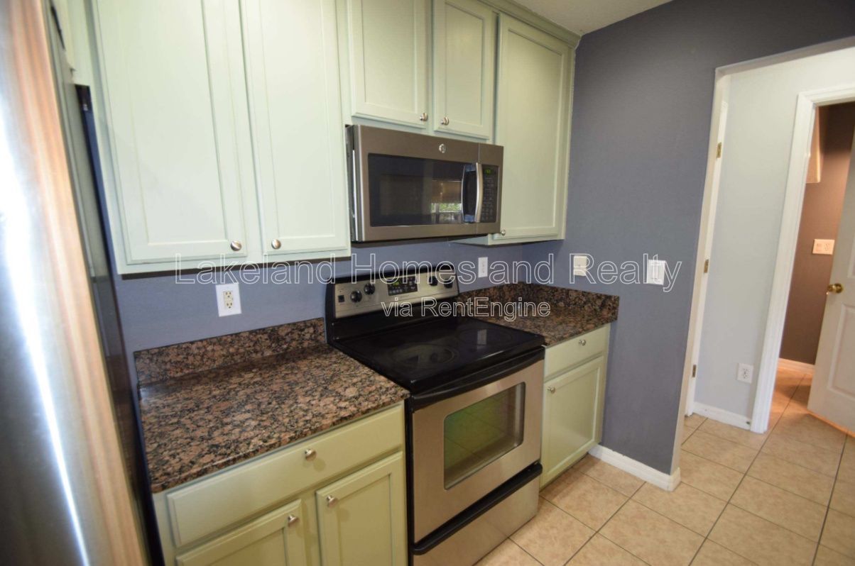 Spacious 3-Bed Gem with 2.5 Baths at 5456 River Rock Road! property image