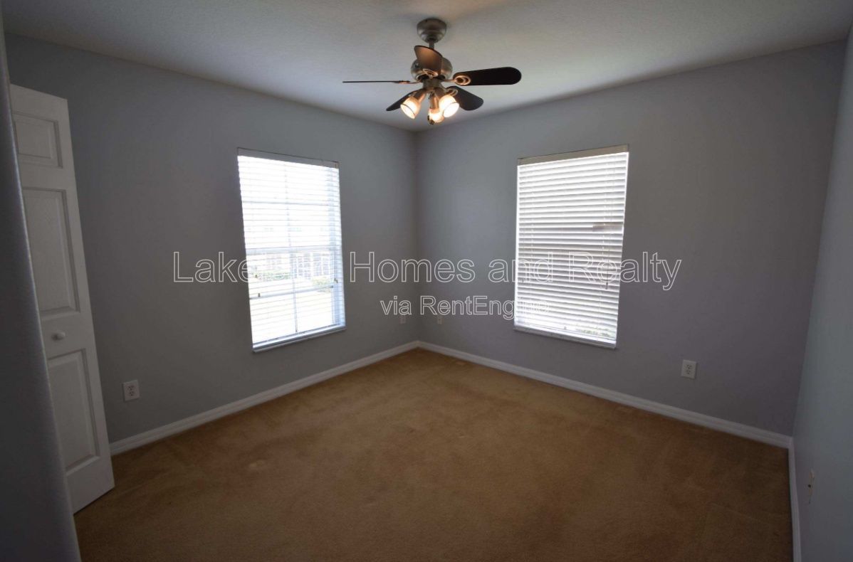 Spacious 3-Bed Gem with 2.5 Baths at 5456 River Rock Road! property image