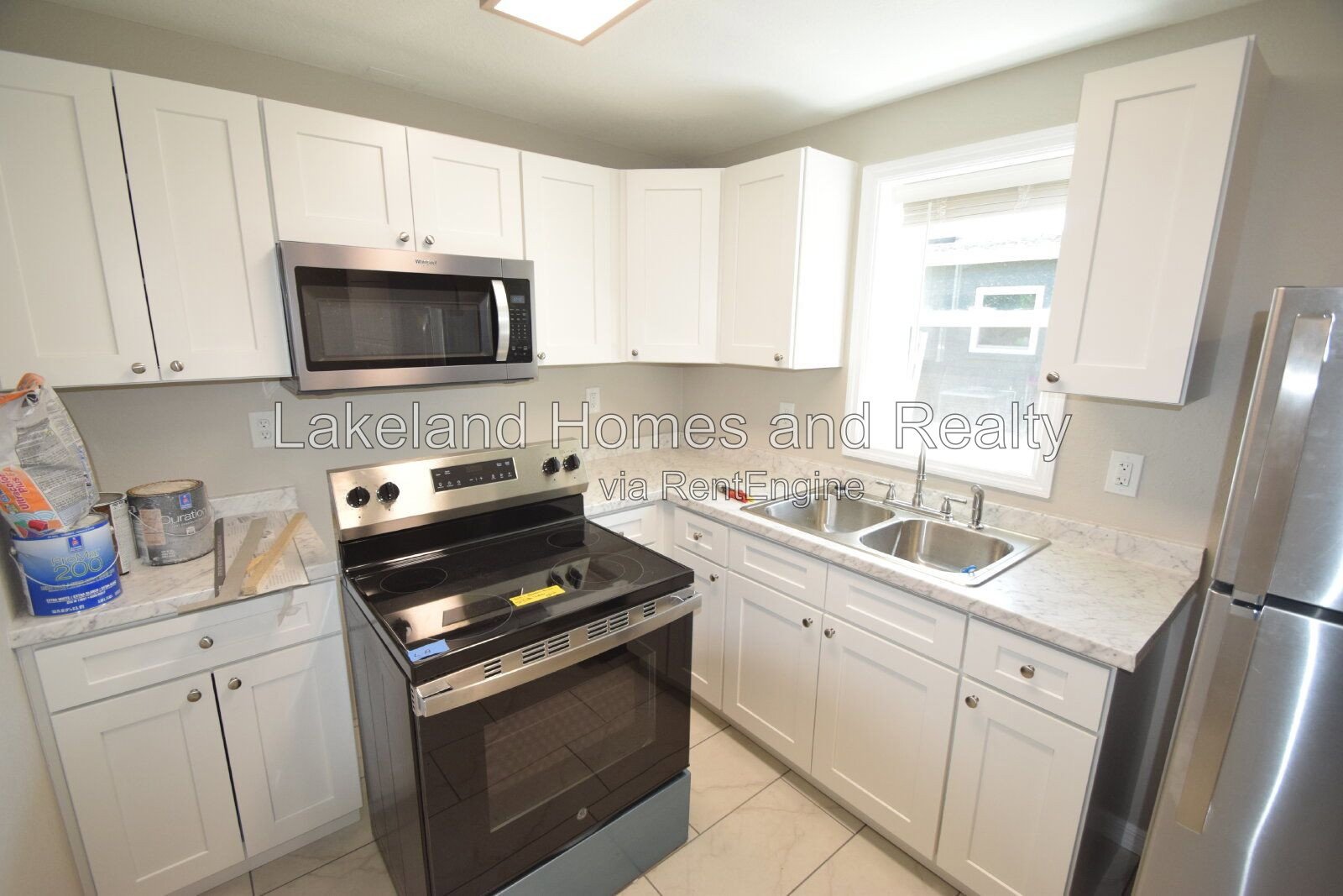 Charming 1-Bed Oasis at 527 Garden Drive North property image