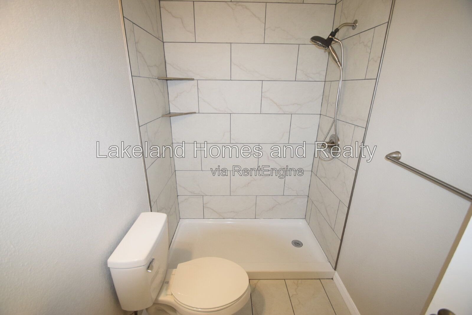 Charming 1-Bed Oasis at 527 Garden Drive North property image