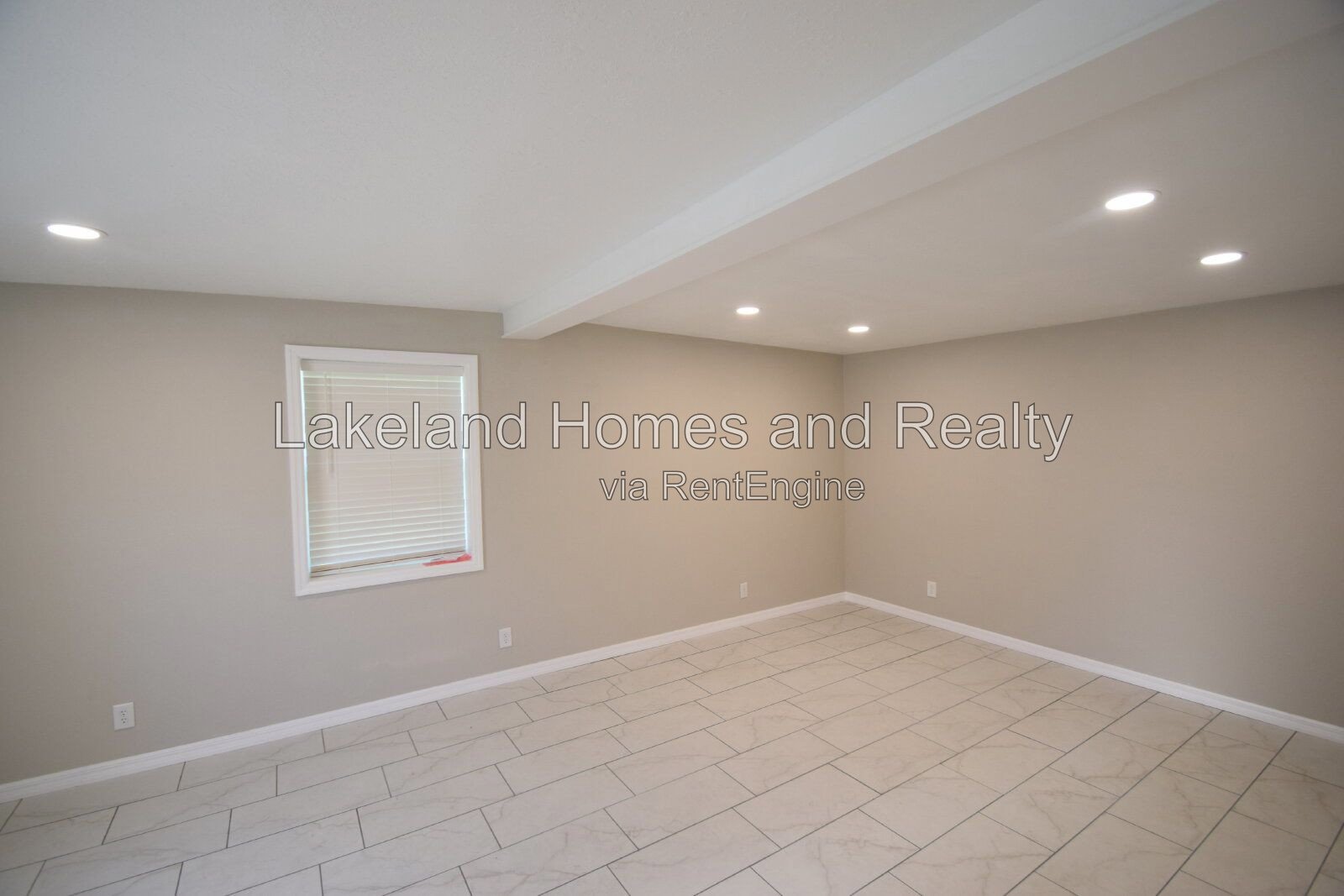 Charming 1-Bed Oasis at 527 Garden Drive North property image
