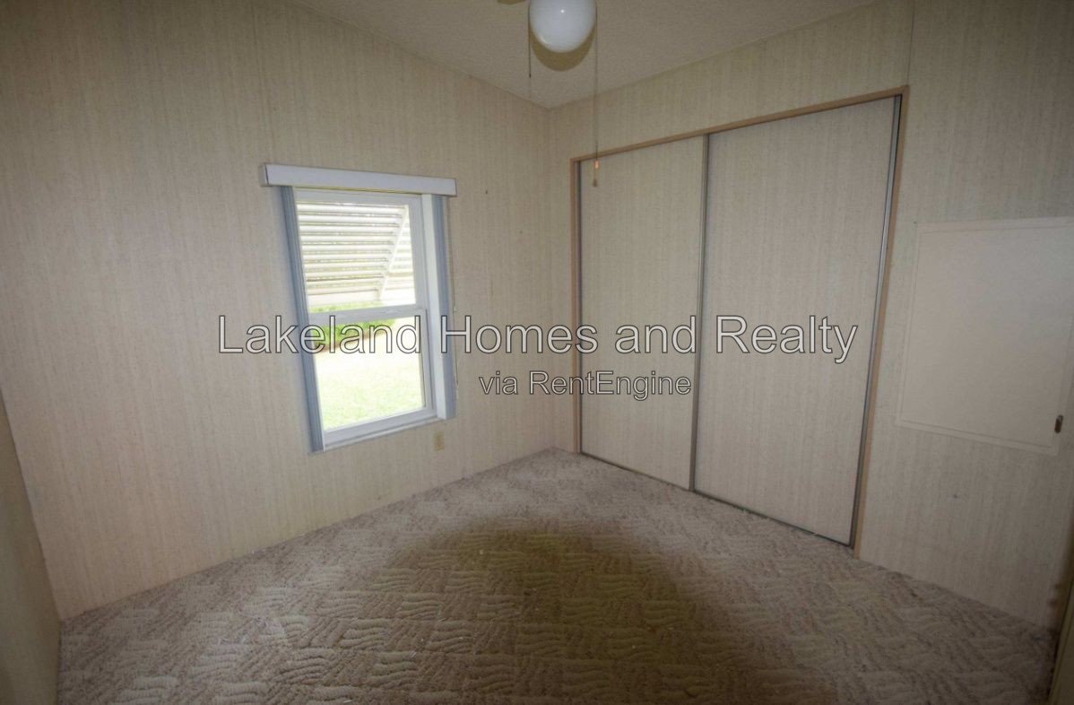 Charming 2-Bed, 2-Bath Home on Fox Hill Drive property image
