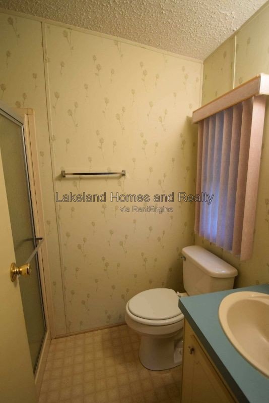 Charming 2-Bed, 2-Bath Home on Fox Hill Drive property image