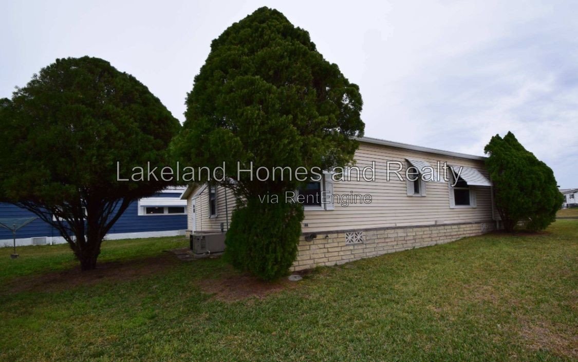 Charming 2-Bed, 2-Bath Home on Fox Hill Drive property image