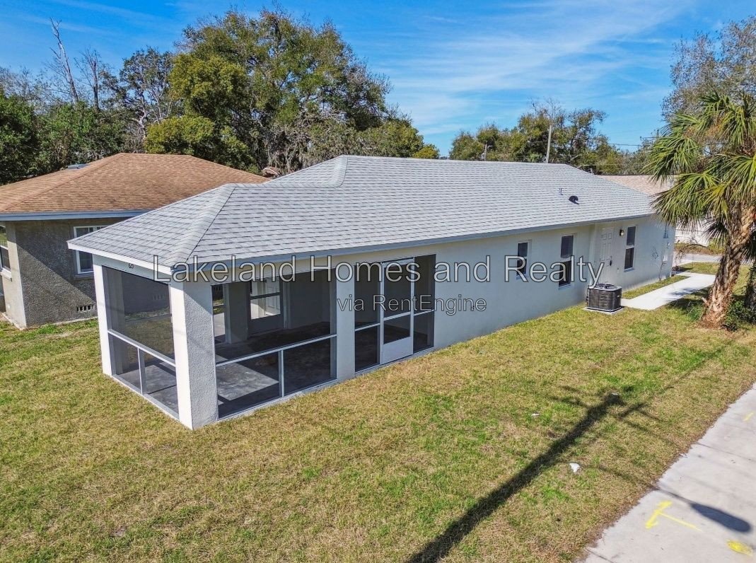 Like-New 3 Bed, 2 Bath Home in Lakeland – Built in 2024, Lawn Care Included! property image