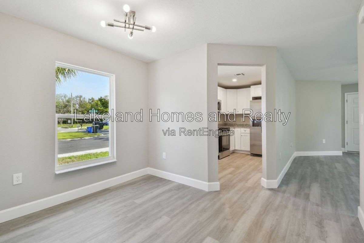 Like-New 3 Bed, 2 Bath Home in Lakeland – Built in 2024, Lawn Care Included! property image