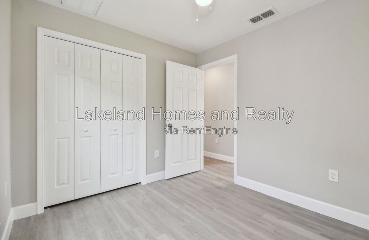 Like-New 3 Bed, 2 Bath Home in Lakeland – Built in 2024, Lawn Care Included! property image