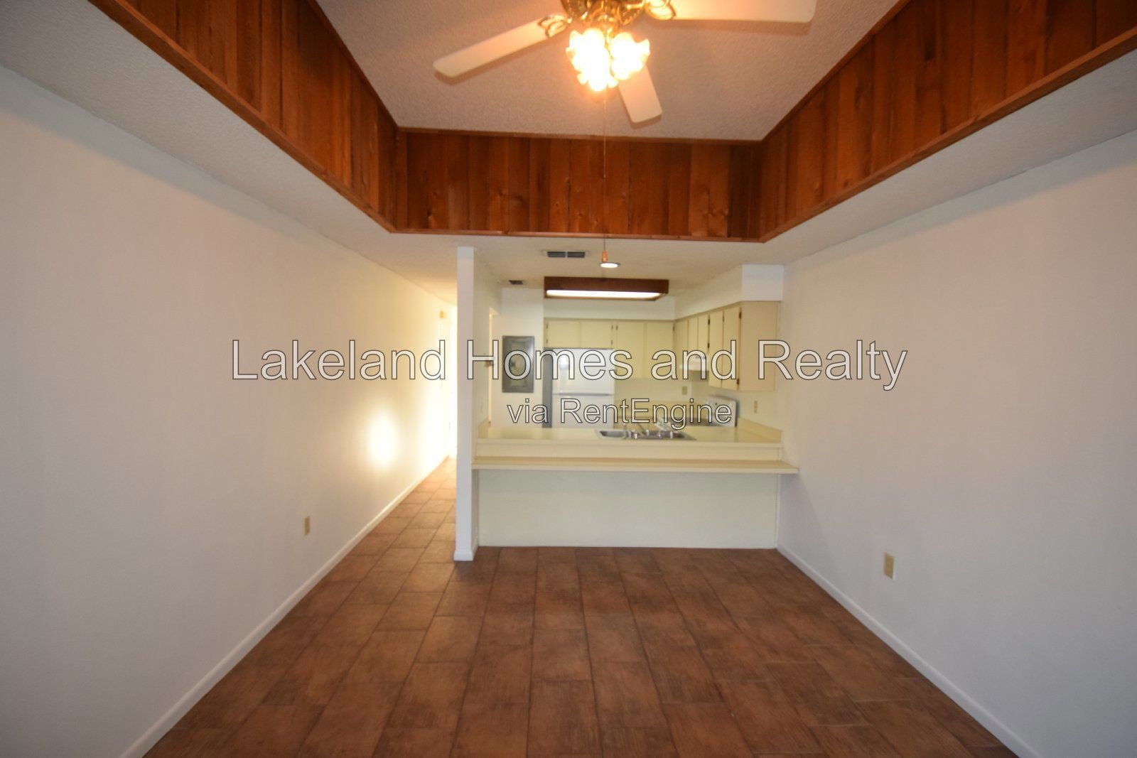 Charming & Spacious Home in Topher Trail, Mulberry property image