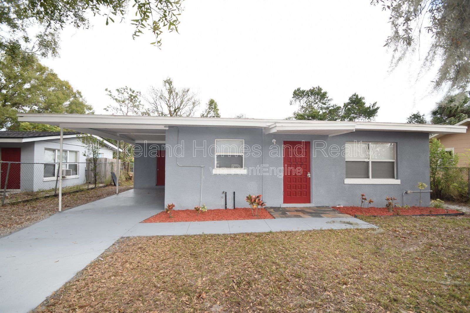 Charming 2-Bedroom Home in Winter Haven – Cozy, Convenient, and Affordable! property image
