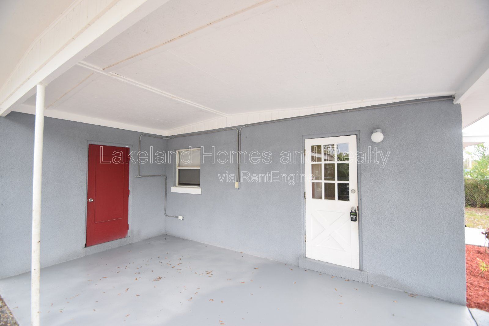 Charming 2-Bedroom Home in Winter Haven – Cozy, Convenient, and Affordable! property image