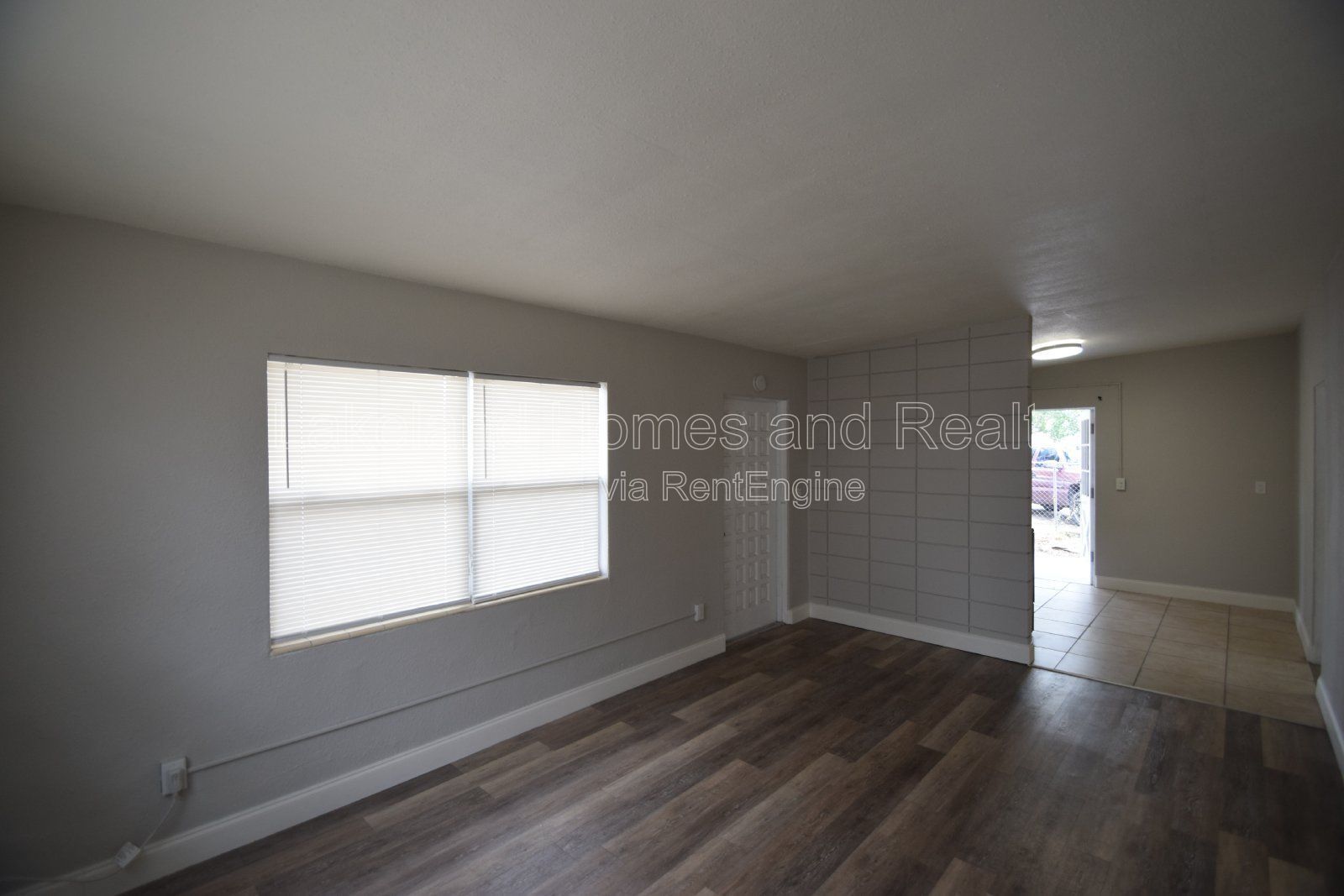 Charming 2-Bedroom Home in Winter Haven – Cozy, Convenient, and Affordable! property image