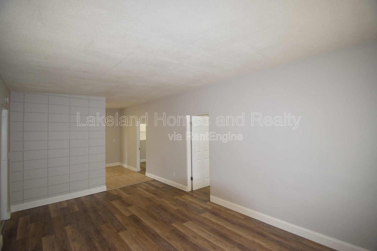 Charming 2-Bedroom Home in Winter Haven – Cozy, Convenient, and Affordable! property image