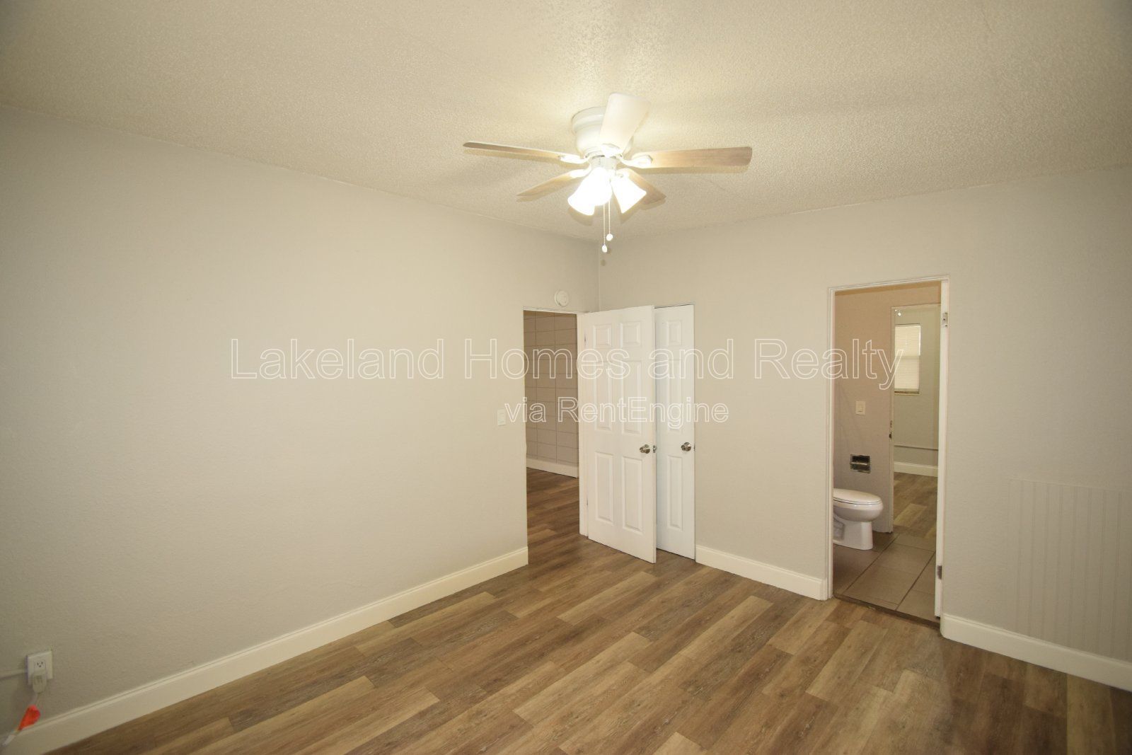 Charming 2-Bedroom Home in Winter Haven – Cozy, Convenient, and Affordable! property image