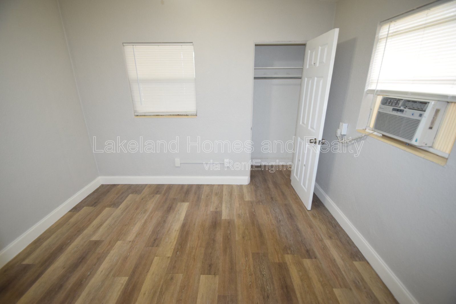 Charming 2-Bedroom Home in Winter Haven – Cozy, Convenient, and Affordable! property image